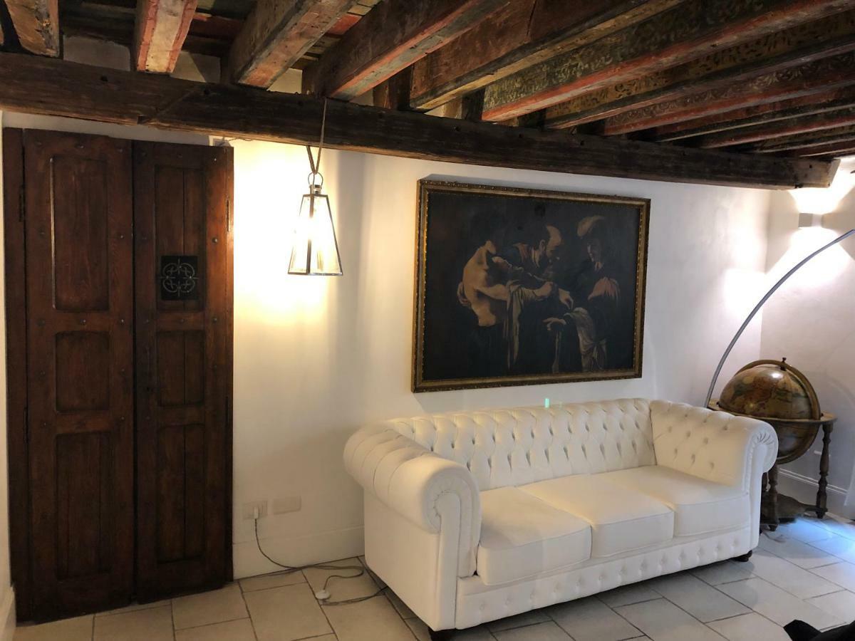 Domus Antiqua San Lorenzo Apartment *